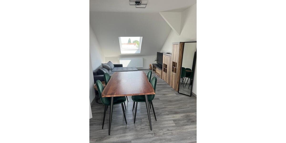 Dachgeschoßwohnung Bochum Altenbochum - 2 Zimmer, 70 m&sup2;, 605&euro; | Angebot:26367856