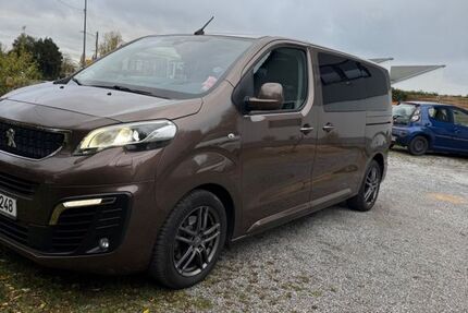 Peugeot Traveller 158.000 km 22.500 € Wuppertal 42281
