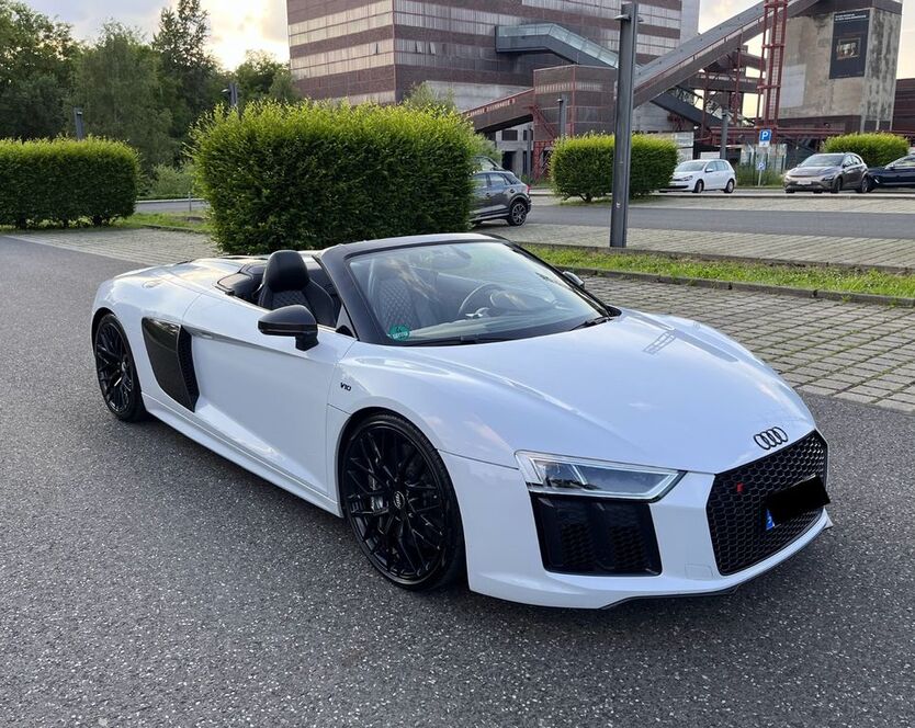 R8