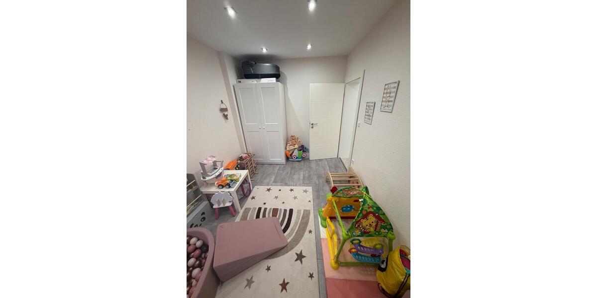 Reihenhaus Gladbeck Alt-Rentfort - 4 Zimmer, 64 m&sup2;, 2.240&euro; | Angebot:26283578