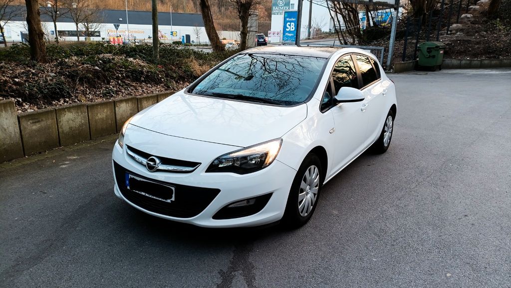 Opel Astra 131.500 km 4.999 &euro; Wuppertal 42389