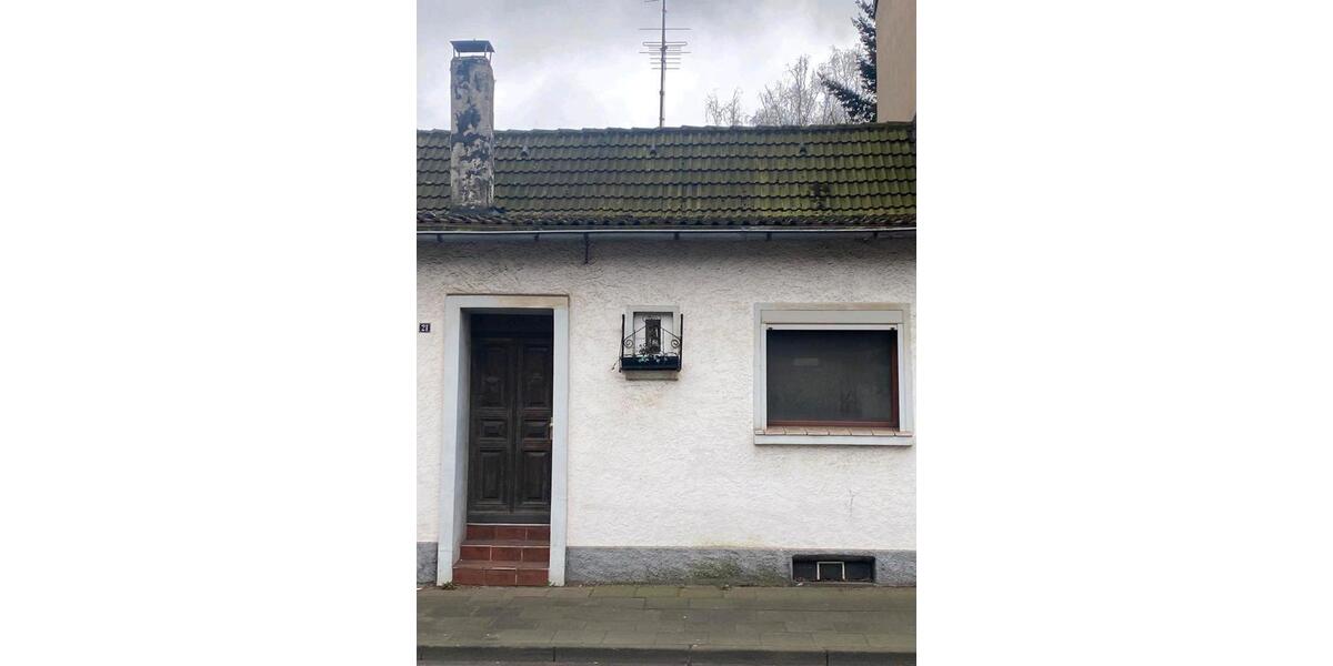 Einfamilienhaus Duisburg Hamborn - 6 Zimmer, 130 m&sup2;, 165.000&euro; | Angebot:27112091
