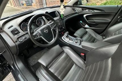 Opel Insignia 275.000 km 4.450 &euro; Bochum 44866