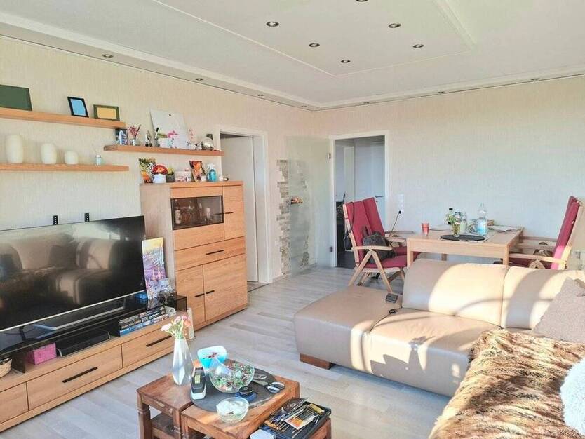 Über den Dächern von Marl-Sinsen! Vermietete Wohnung mit 2 Balkonen und Weitblick als Kapitalanlage!
