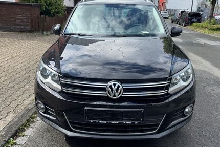 VW Tiguan 91.000 km 12.299 &euro; Gelsenkirchen 45879