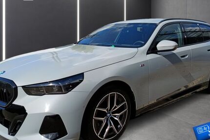 BMW i5 13.350 km 56.990 &euro; Bottrop 46236