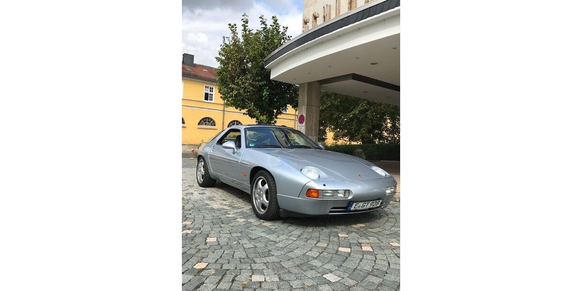 Porsche 928 122.700 km 64.928 € Essen 45130