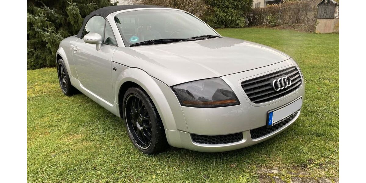 Audi TT 208.000 km 5.500 &euro; Velbert 42549