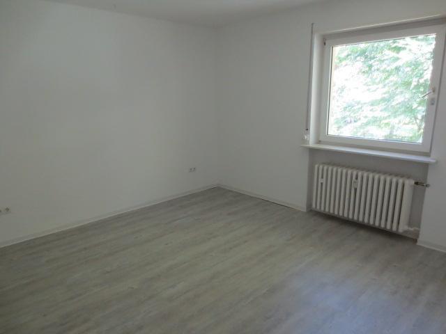 Etagenwohnung Dortmund Huckarde - 4.5 Zimmer, 87 m&sup2;, 732&euro; | Angebot:26389120