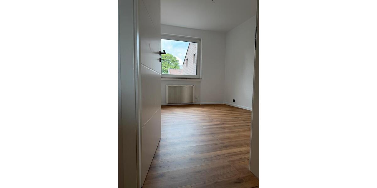Etagenwohnung Dortmund Hörde - 3 Zimmer, 76 m&sup2;, 215.000&euro; | Angebot:27162602