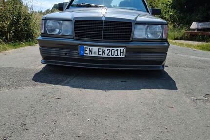 Mercedes-Benz 190 201.555 km 13.000 € Hattingen 45227