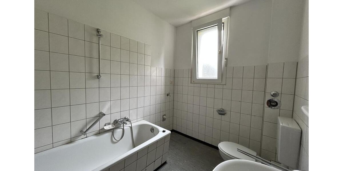 Erdgeschoßwohnung Duisburg Hamborn - 3.5 Zimmer, 75 m&sup2;, 463&euro; | Angebot:26539890