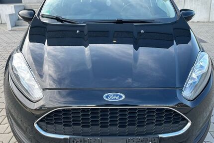 Ford Fiesta 151.000 km 4.900 &euro; Mönchengladbach 41061