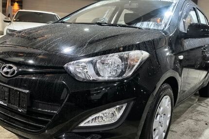Hyundai i20 89.753 km 5.900 &euro; Voerde 46562