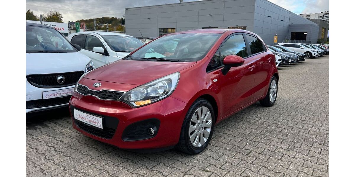 Kia Rio 107.204 km 6.490 € Wuppertal 42109