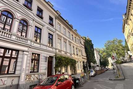 Haus zum Kaufen in Wuppertal 479.000 € 210 m² 6 zimmer