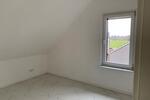 Dachgeschoßwohnung Oberhausen Schmachtendorf - 3.5 Zimmer, 85 m&sup2;, 850&euro; | Angebot:26122522
