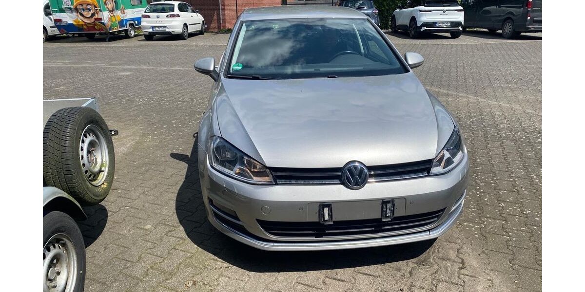 VW Golf 161.000 km 9.200 &euro; Oer-Erkenschwick 45739