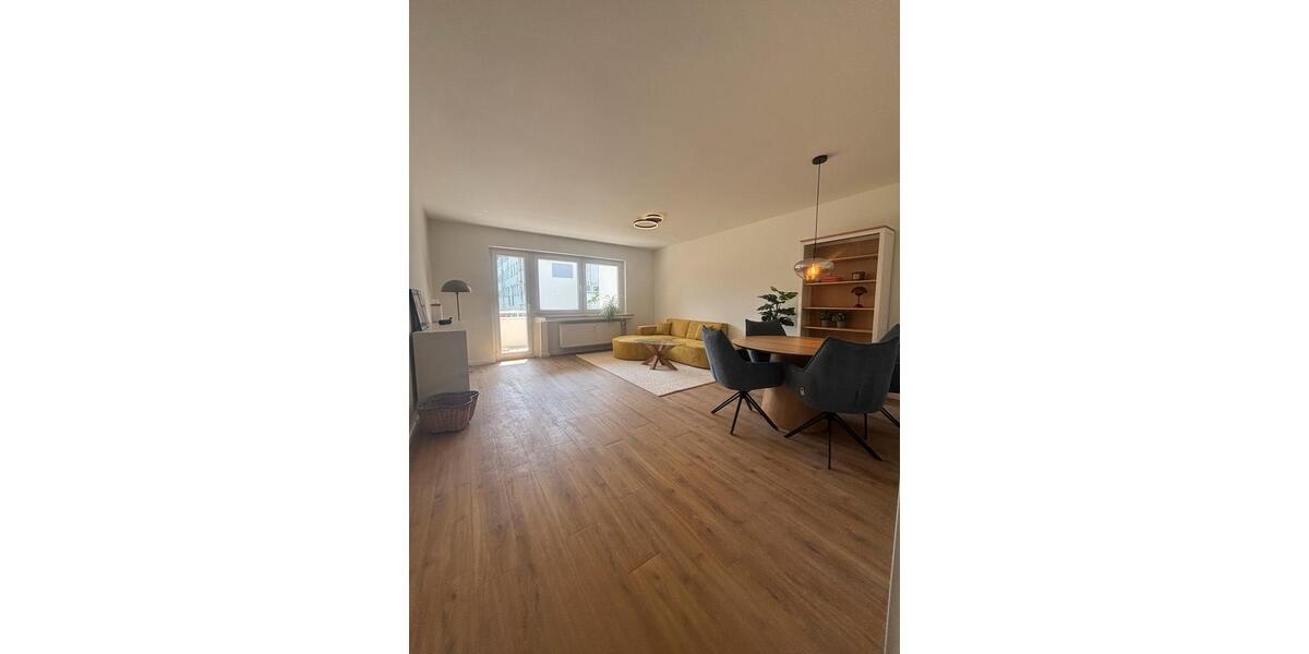 Etagenwohnung Ratingen Lintorf - 3 Zimmer, 76 m&sup2;, 1.550&euro; | Angebot:26216258