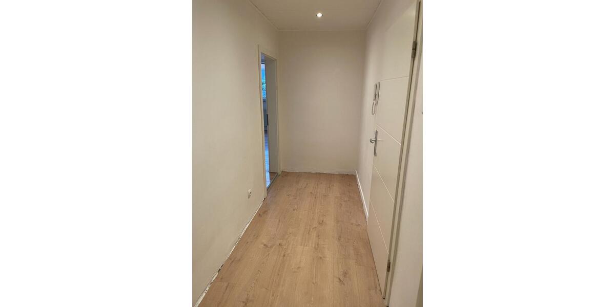 Etagenwohnung Bochum Wiemelhausen - 1 Zimmer, 31 m&sup2;, 550&euro; | Angebot:25455002