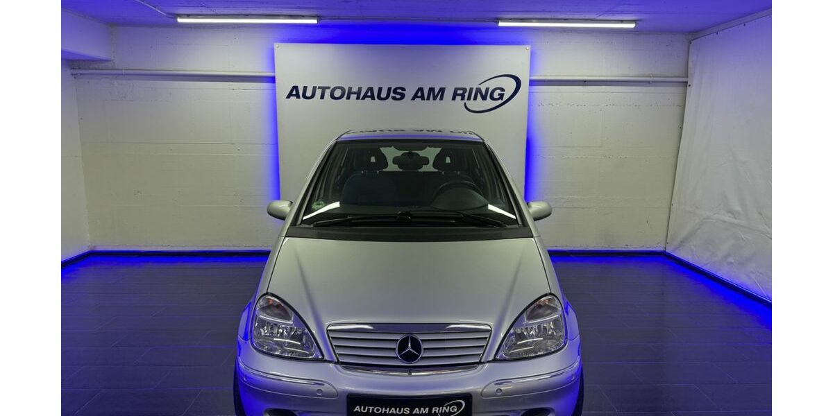 Mercedes-Benz A 190 124.811 km 3.999 &euro; Ratingen bei Düsseldorf 40878
