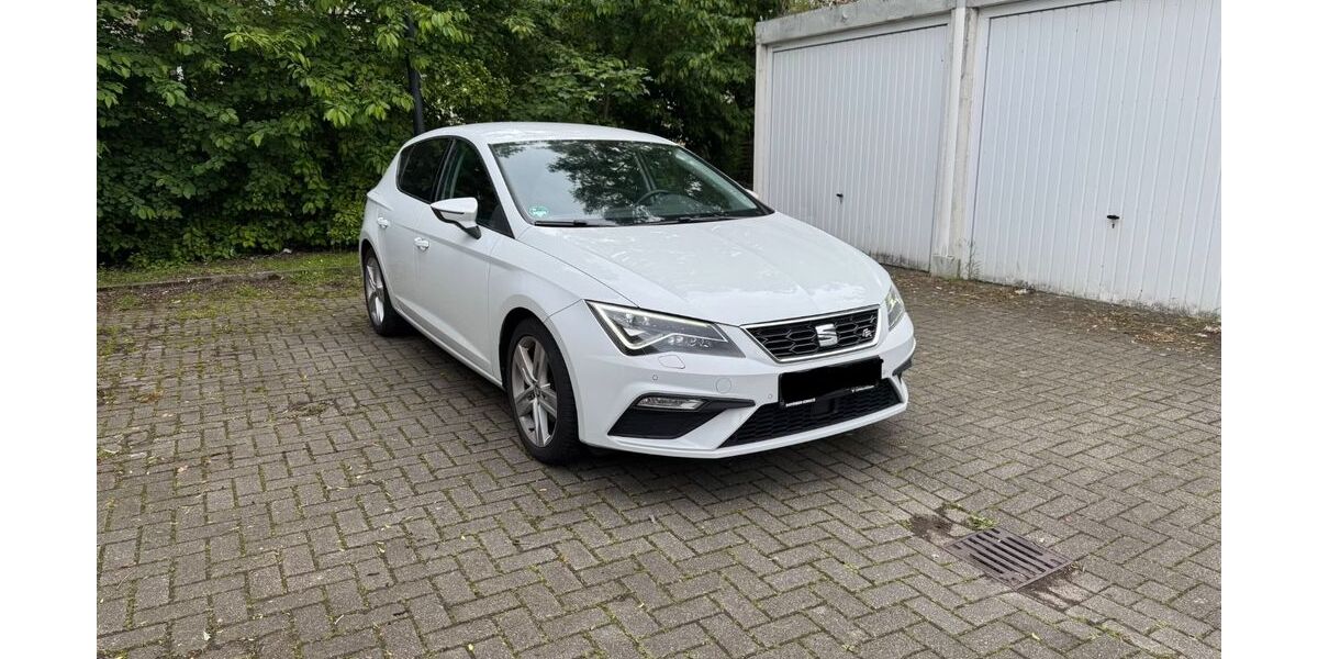 Seat Leon 90.000 km 14.299 &euro; Essen 45327