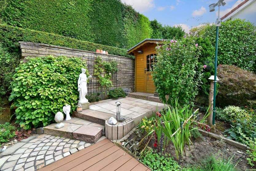 Endlich gefunden! Freistehendes, modernes Einfamilienhaus in Kettwig 6 zimmer