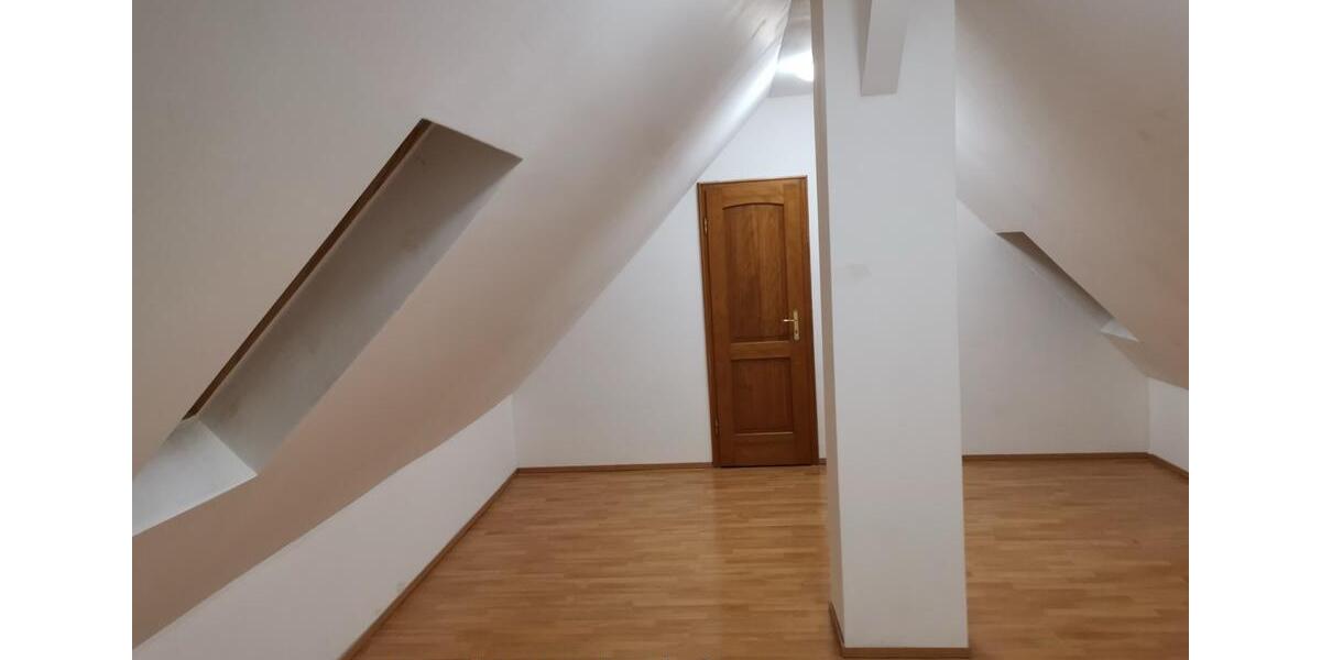 Dachgeschoßwohnung Wuppertal Gemarkung Langerfeld - 3 Zimmer, 76 m&sup2;, 500&euro; | Angebot:26381665