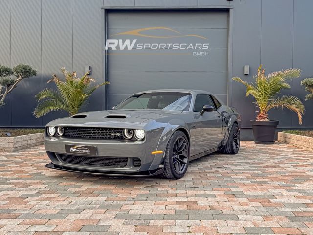 Dodge Challenger 19.000 km 33.900 € Olfen 59399