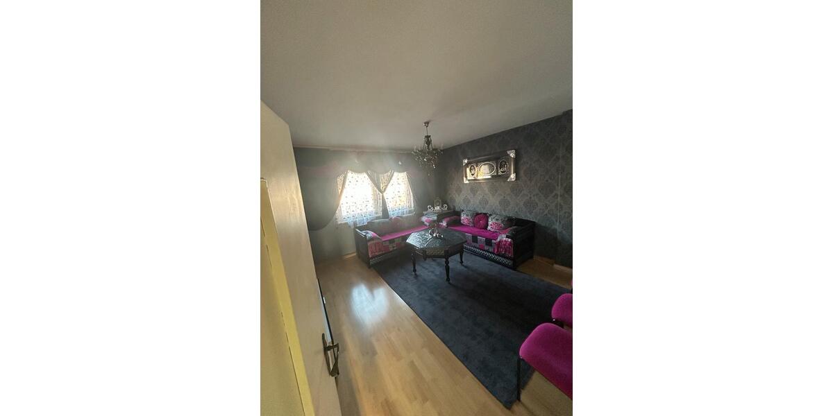 Etagenwohnung Dortmund Innenstadt Nord - 4 Zimmer, 96 m&sup2;, 148.000&euro; | Angebot:24921286