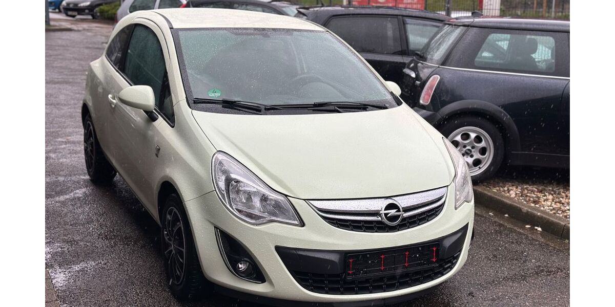 Opel Corsa 166.000 km 2.799 &euro; Essen 45326