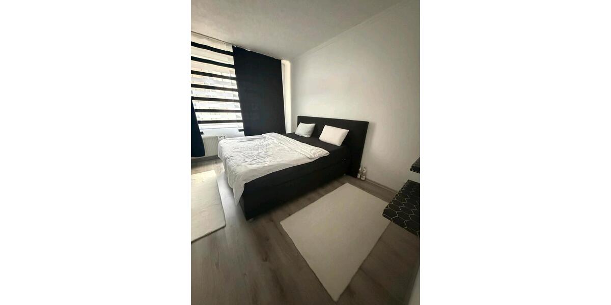 Mehrfamilienhaus, Wohnhaus Duisburg Hamborn - 10 Zimmer, 245 m&sup2;, 350.000&euro; | Angebot:25625233