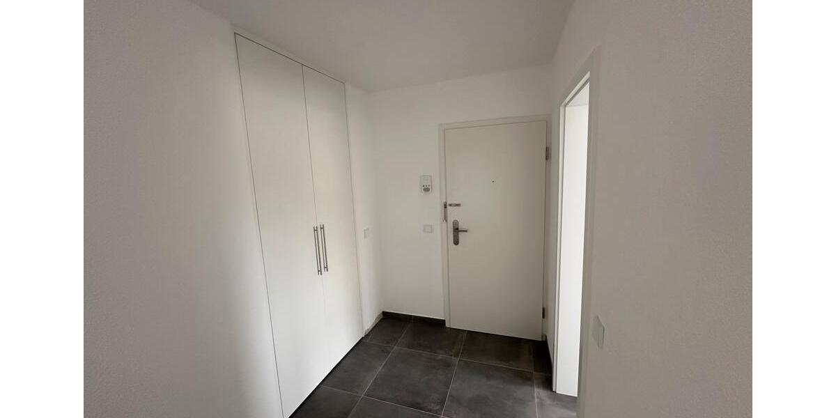 Dachgeschoßwohnung Essen Stadtbezirk II - 3 Zimmer, 74 m&sup2;, 1.250&euro; | Angebot:26101646