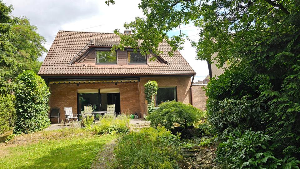 Einfamilienhaus Mülheim Saarn - einzigartig, ruhig, zentral