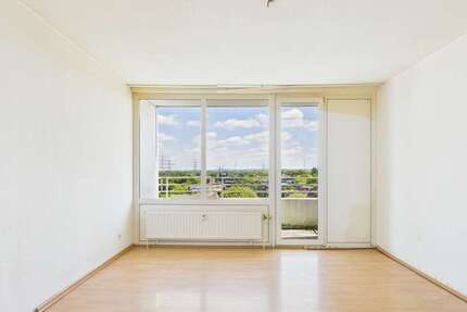 Wohnung zum Kaufen in Gelsenkirchen 83.000 € 78.89 m² 3 zimmer