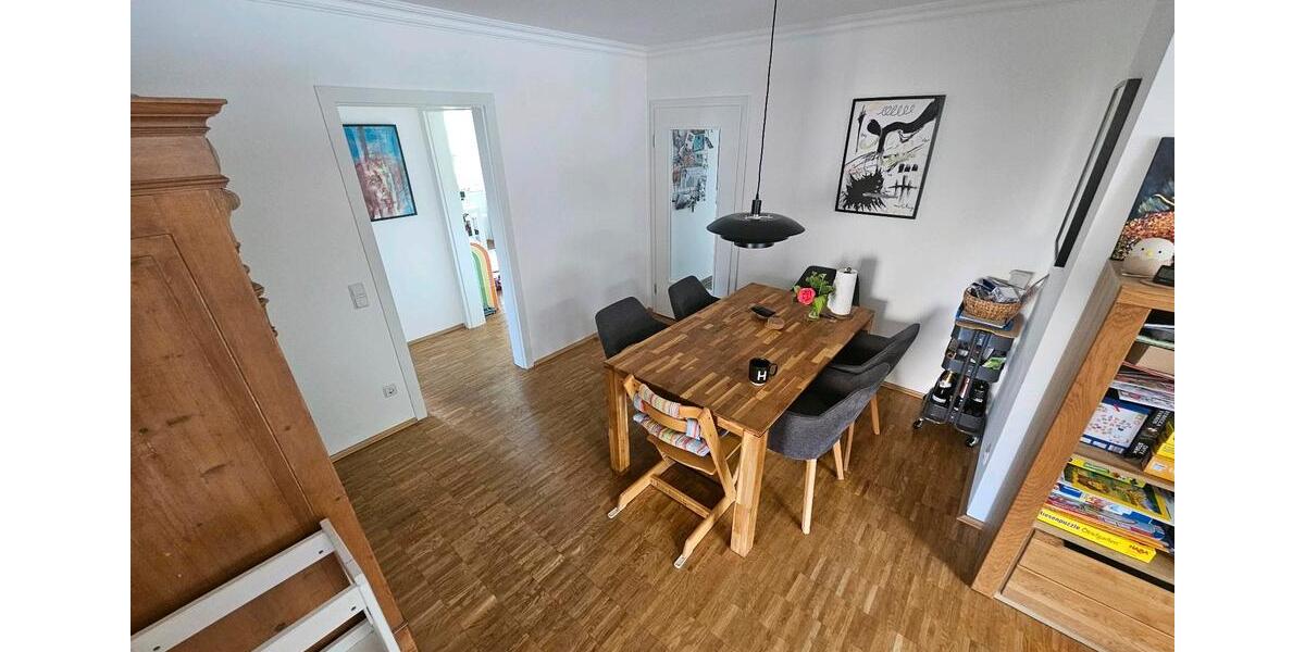 Etagenwohnung Dortmund Hombruch - 3.5 Zimmer, 91 m&sup2;, 315.000&euro; | Angebot:24875856