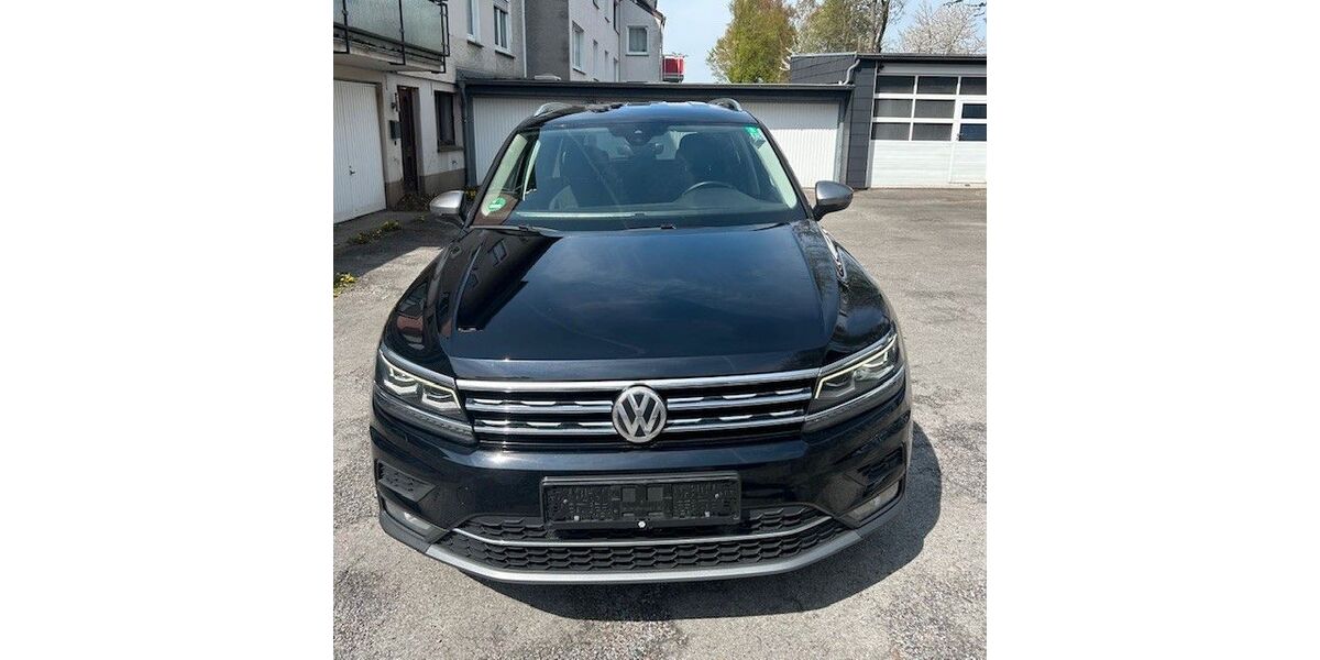 VW Tiguan 295.468 km 17.980 &euro; Wuppertal 42289