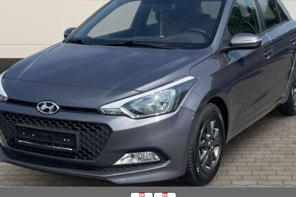 Hyundai i20 74.550 km 10.690 &euro; Dorsten 46286