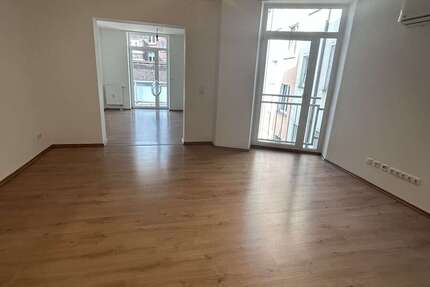 Wohnung zum Mieten in Duisburg 421,71 € 68.57 m² 3 zimmer