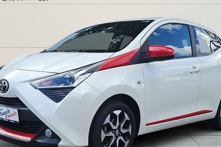 Toyota Aygo (X) 59.464 km 9.780 &euro; Bochum 44809