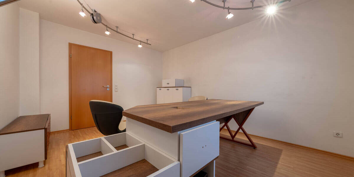 Gewerbeobjekt Castrop-Rauxel Habinghorst - 4.000&euro; | Angebot:23958175