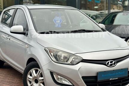 Hyundai i20 83.000 km 5.690 &euro; Oberhausen 46049