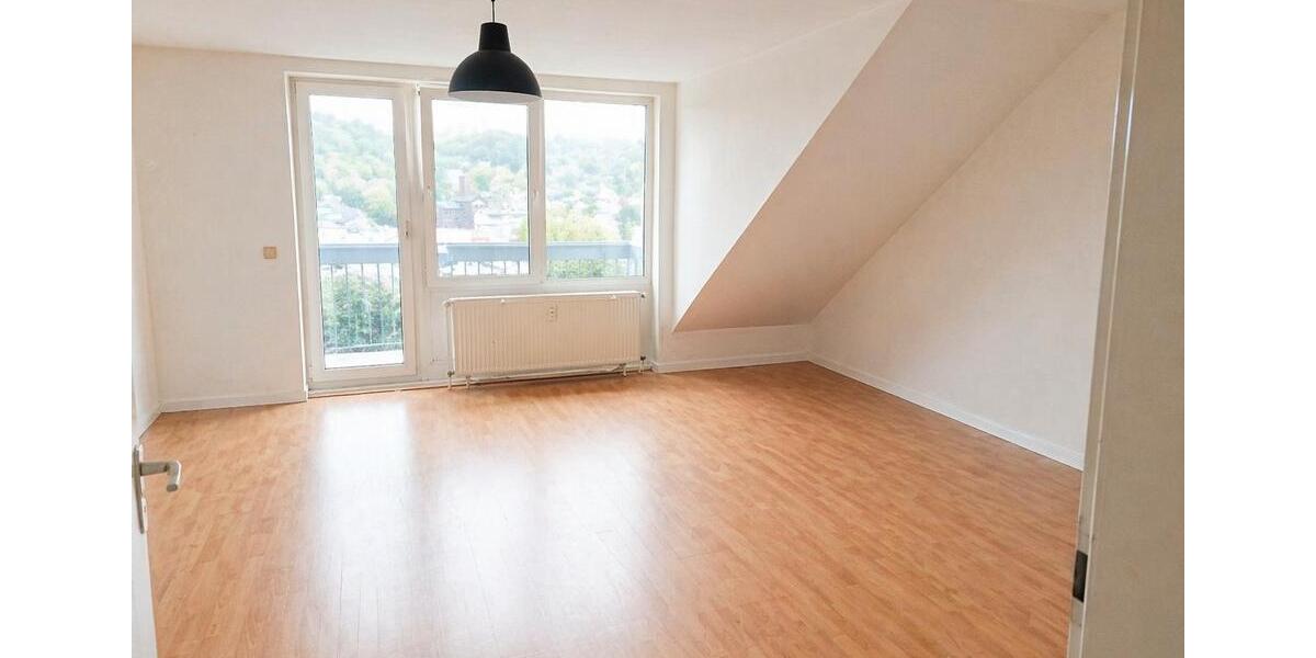 Dachgeschoßwohnung Wuppertal Gemarkung Langerfeld - 2 Zimmer, 65 m&sup2;, 471&euro; | Angebot:26248403