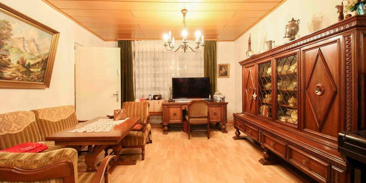 Mehrfamilienhaus, Wohnhaus Bochum Laer - 6 Zimmer, 349.000&euro; | Angebot:25708535