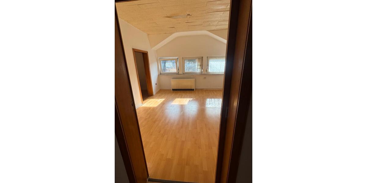 Etagenwohnung Duisburg Duisburg-Mitte - 2 Zimmer, 51 m&sup2;, 480&euro; | Angebot:25571238