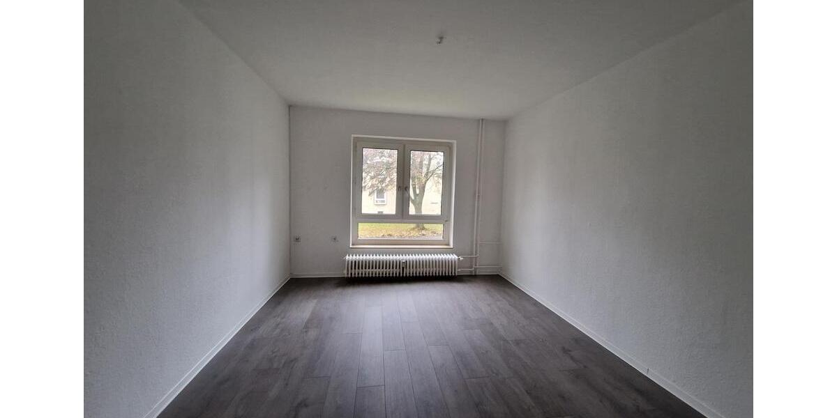 Erdgeschoßwohnung Dortmund Huckarde - 4 Zimmer, 60 m&sup2;, 500&euro; | Angebot:26255955