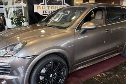Porsche Cayenne 217.837 km 21.950 &euro; Essen 45139
