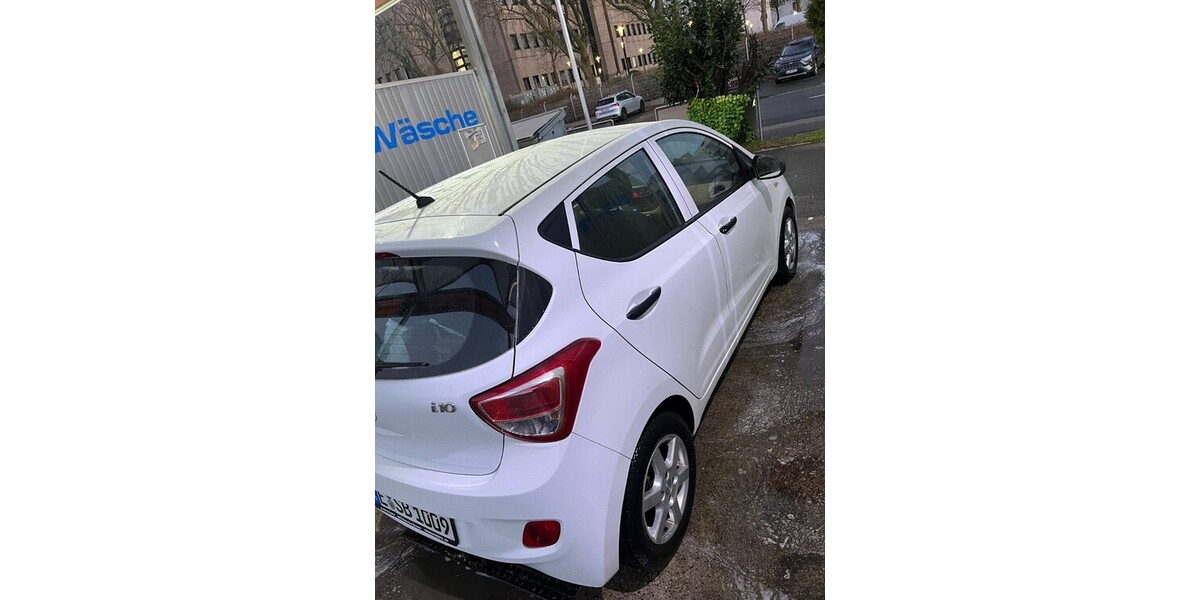 Hyundai i10 65.000 km 4.500 € Essen 45121