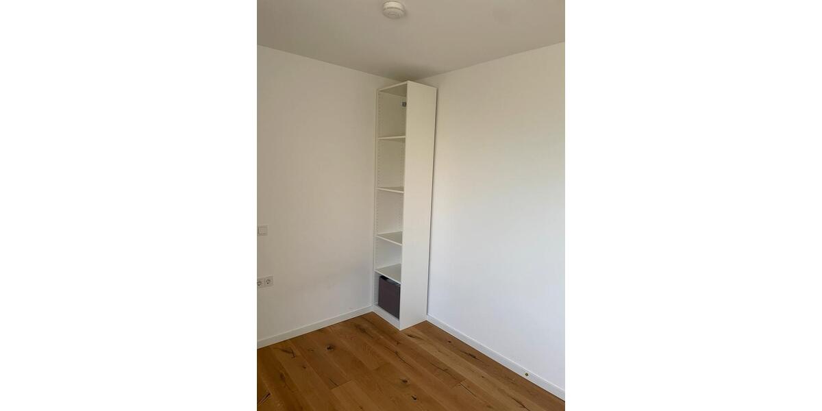 Etagenwohnung Essen Stadtkern - 2 Zimmer, 38 m&sup2;, 700&euro; | Angebot:24859447