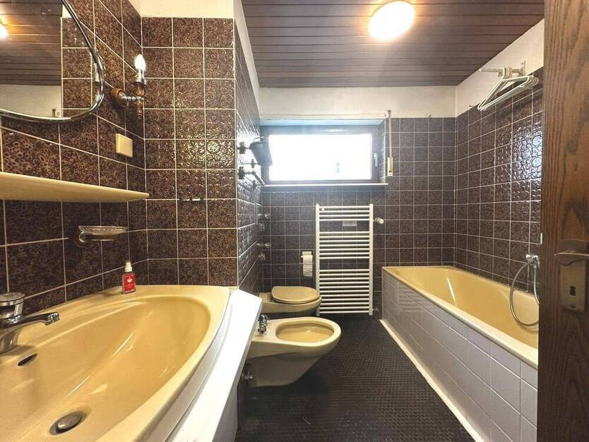 Attraktive Dachgeschoßwohnung mit 2 Zimmern in ruhiger Lage!